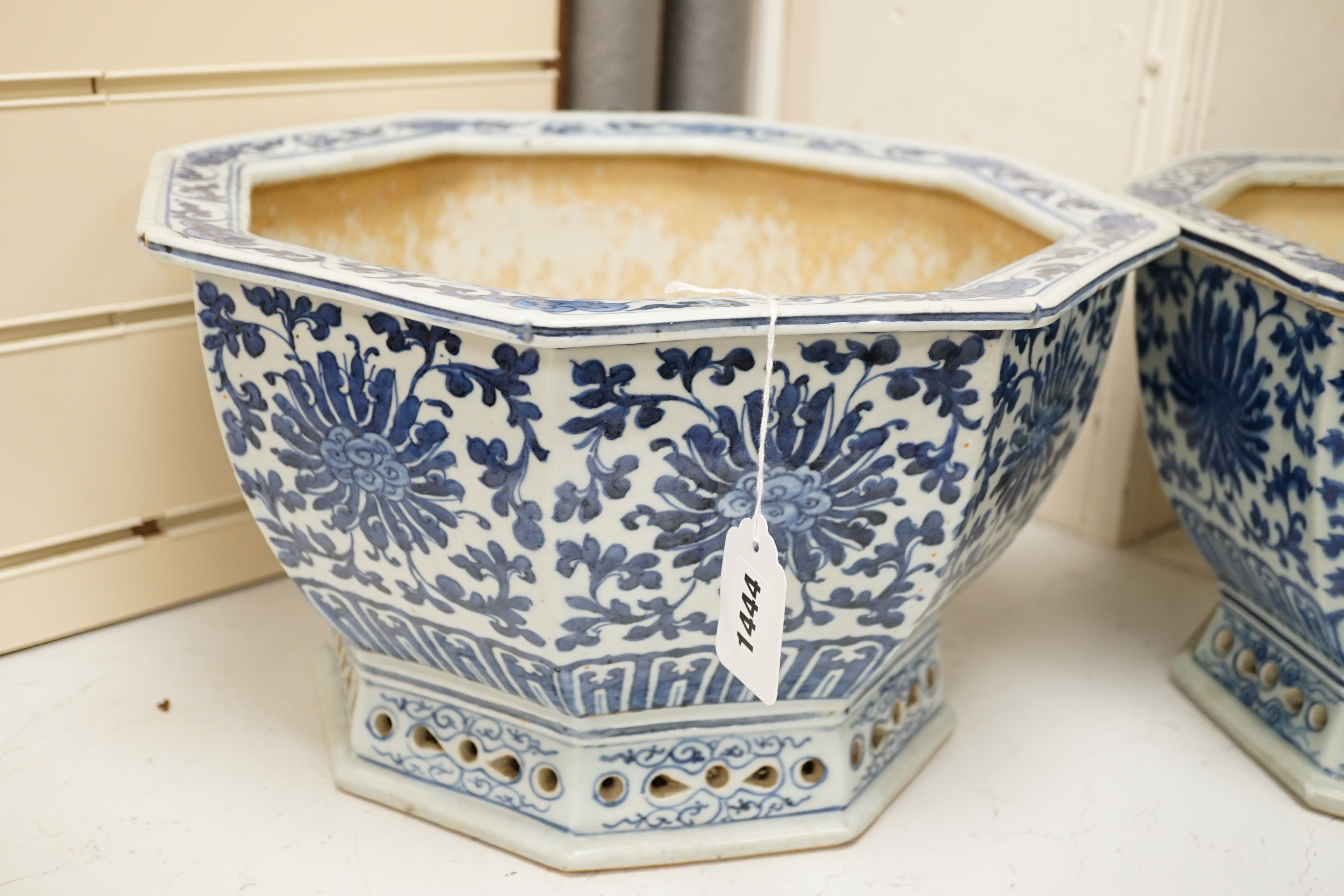 A pair of Chinese octagonal blue and white planters, 37.5cm wide